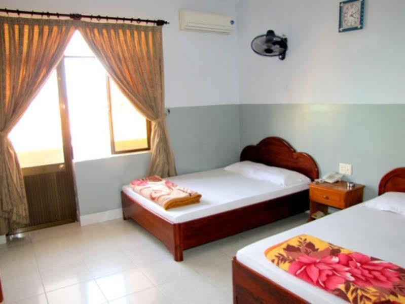 Tuan Vinh Hotel Vung Tau Exterior photo